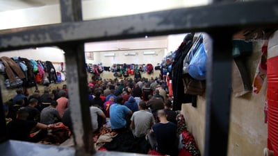 سجناء شملهم العفو لكن ذويهم لم يقدموا تعهدات.. لجنة البصرة تنشر الأسماء