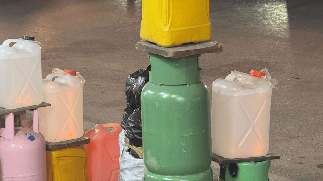 “بۆمبێكی تەوقیتكراو لەسەر شەقامە گشتییەكان دانراوە”