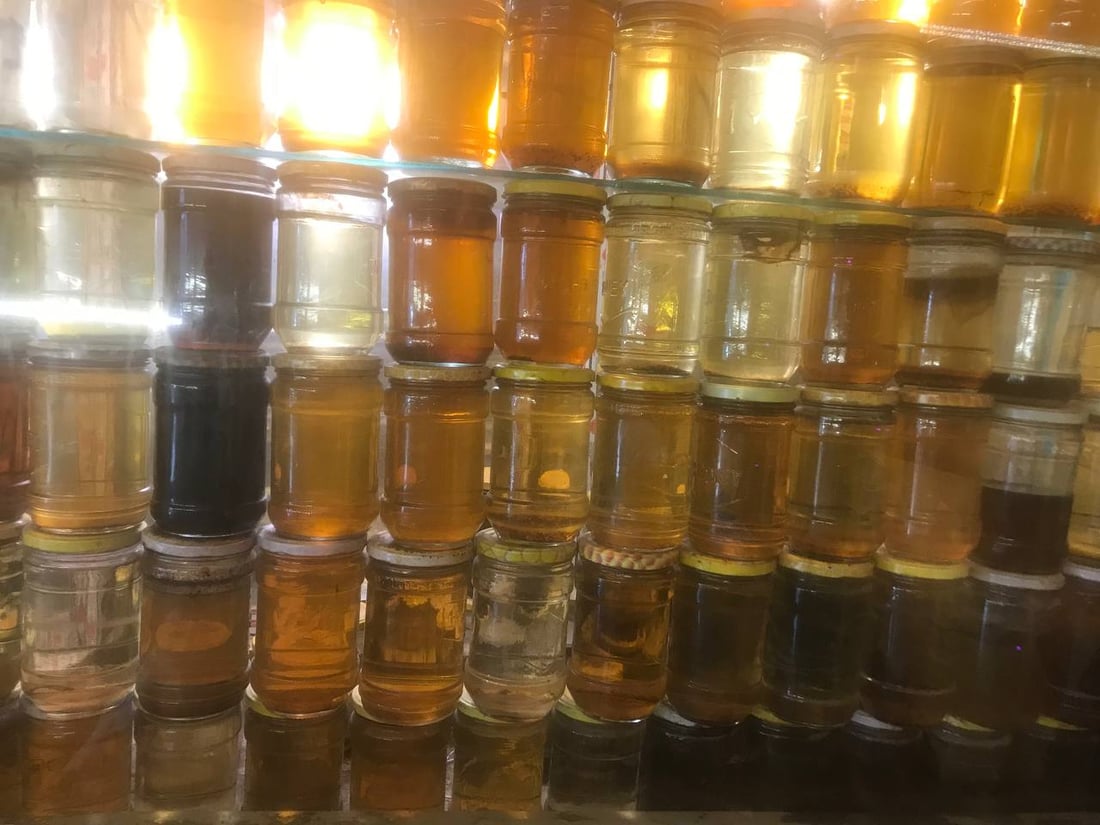 التشافي بالعسل يسحر البغداديين.. وطبيب مختص يفند الاعتقاد السائد