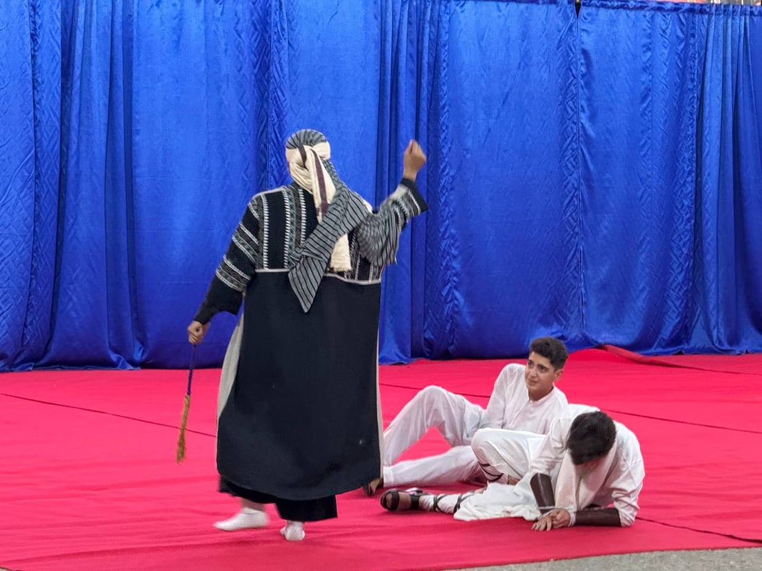 تحديث شعائر عاشوراء.. الكوت ألغت التشابيه واستبدلتها بعرض مسرحي يومي (صور)