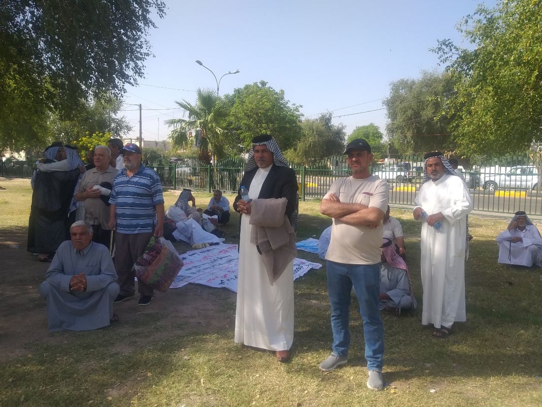أسرى حرب الخليج يلوحون باعتصام أمام الخضراء: أخرجوا لنا مسؤولاً للتفاوض (صور)