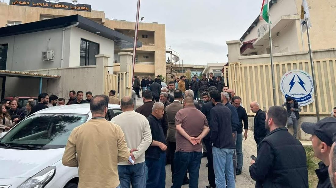 بەشێک لە هاوڵاتیانی دهۆک دژی کەمی کارەبا و نرخەکەی دەنگیان هەڵبڕی