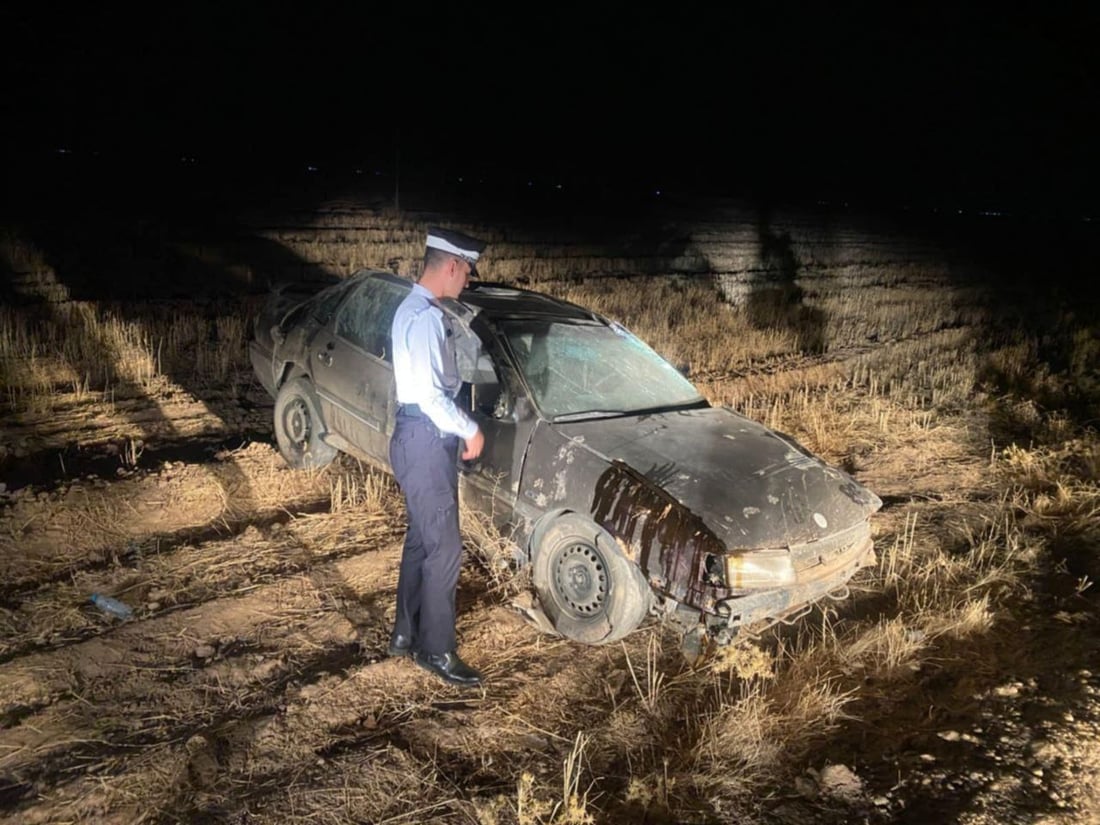 لە جامی ئۆتۆمبێلەکەی کەوتە دەرەوە و گیانی لەدەست دا