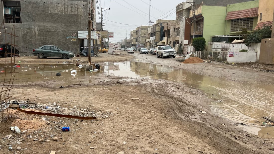 سيارات الطلاب تقاطع هياكل الغزالية: منطقتنا وُلدت مع الحرية فلماذا تم إهمالنا؟