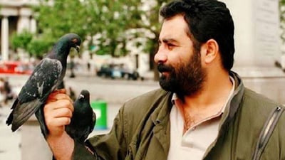 ئەحمەد کایا؛ دەنگى و سەداى هەڵوێستە سیاسییەکان