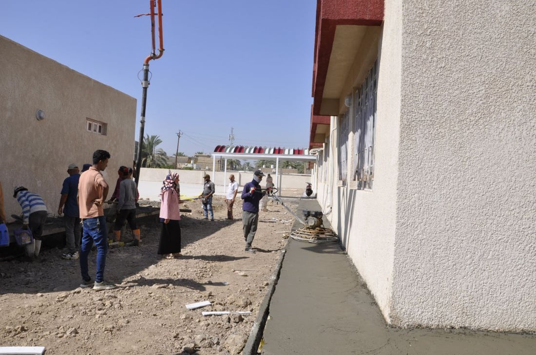 بابل ترجح إنهاء الدوام الثلاثي العام المقبل بعد إنجاز مدارس العقد الصيني (صور)