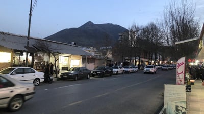 لە رۆژهەڵاتی کوردستان و ئێران خۆراک هەرزان و لایت شەحن گران بووە