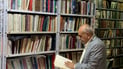 60 كتاباً عن حياة أهل كربلاء.. دخلنا مكتبة المؤرخ سلمان آل طعمة