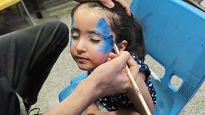 Face painting brings joy to Baghdad’s Zayouna neighborhood