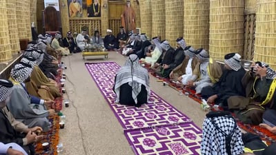فيديو: فصل عشائري كبير في البصرة.. آلبو محمد تصالحوا مع البطوط بحضور كبار الوجهاء