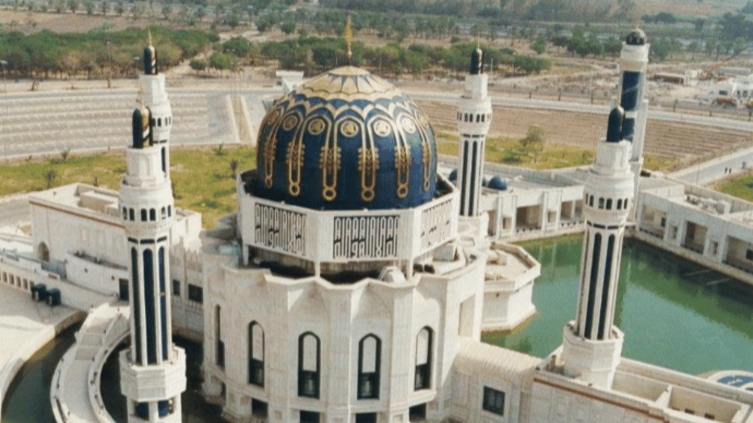 الوقف السني يوجه الأئمة بعدم إطالة خطبة الجمعة خلال الصيف