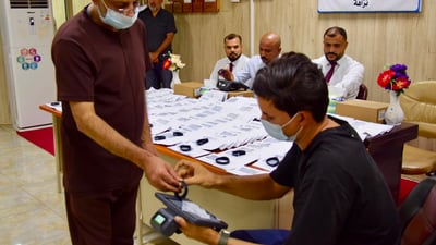 صور: 3 آلاف سوار إلكتروني لتنظيم حوانيت سجن الناصرية ومنع التلاعب بالأسعار