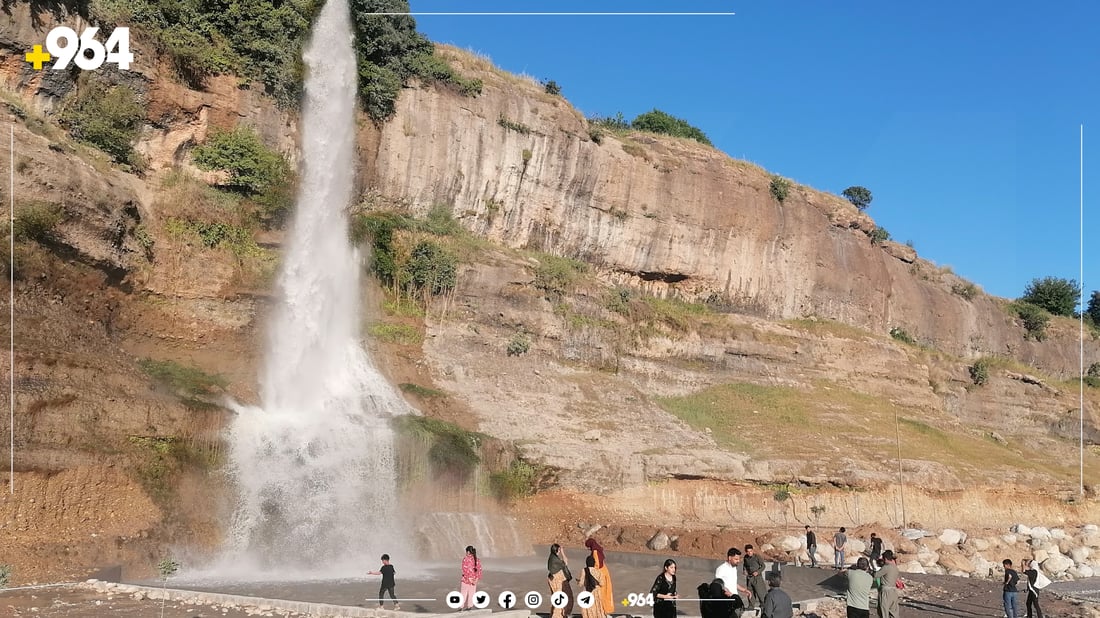 تاڤگەیەكی دەستكرد سەرنجی هاوڵاتیان رادەكێشێت