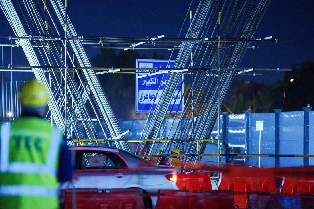 صور: السوداني في جولة ليلية لتفقد مشروع تطوير ساحة النسور