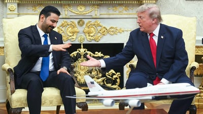 الزيدي في ثوب “انقلاب ناعم”.. “صديق أميركا الوسيم” يربك غرف الإطار