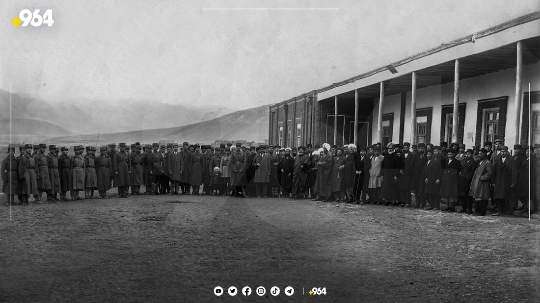 964 کۆمەڵێک وێنەی نەبینراوی قازی محەمەد بڵاودەکاتەوە