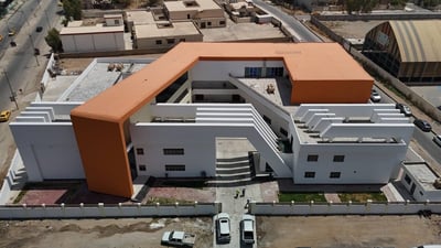 بتصميم فائق الدقة.. الموصل تشهد إنجاز أول مدرسة نموذجية في العراق