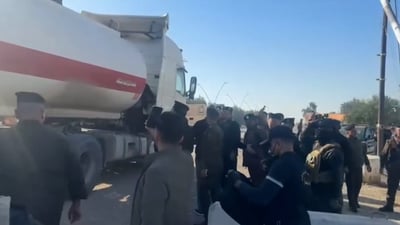 شرطة ديالى تفشل تهريب 42 باكستانياً مخبئين داخل صهريج