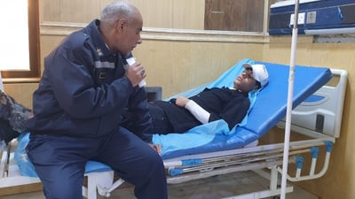 “ولدي يمشي على طوله”.. رجل مرور يتنازل عن دعوى ضد سائق صدم ابنه في الوركاء