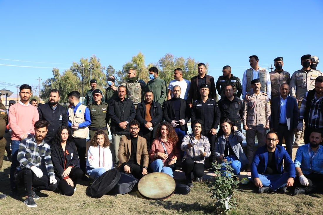 اليوم العالمي للتطوع في سنجار… الجميع شاركوا بتنظيف المدينة