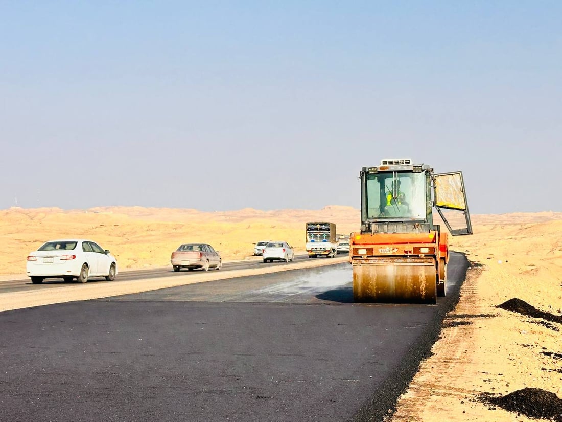صور: ديالى تبلط “طريق الموت”.. شارع بعرض 8 أمتار يربط خانقين بالمحافظات