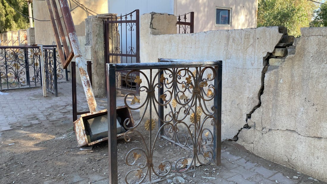 صور: بلدية العمارة نسيت وضع ممر لأصحاب الكراسي المتحركة بعد تطويق الحدائق!