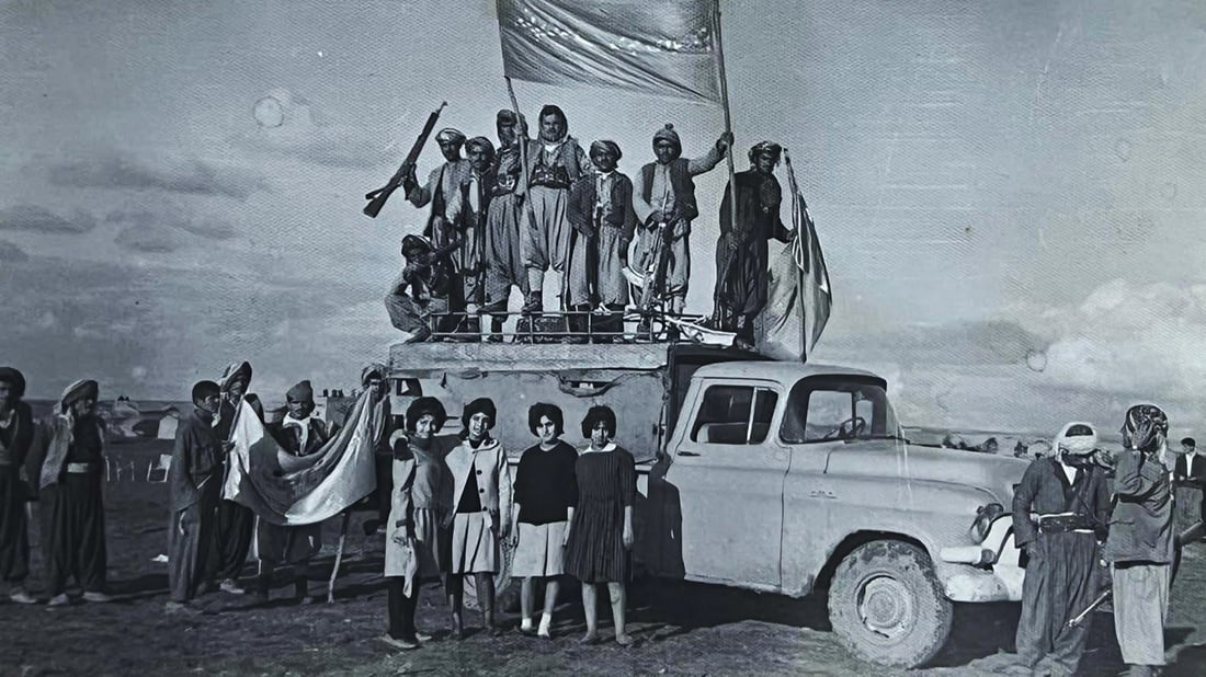 وێنەیەکی 56 ساڵ لەمەوبەری نەورۆز لە دارەتووی هەولێر