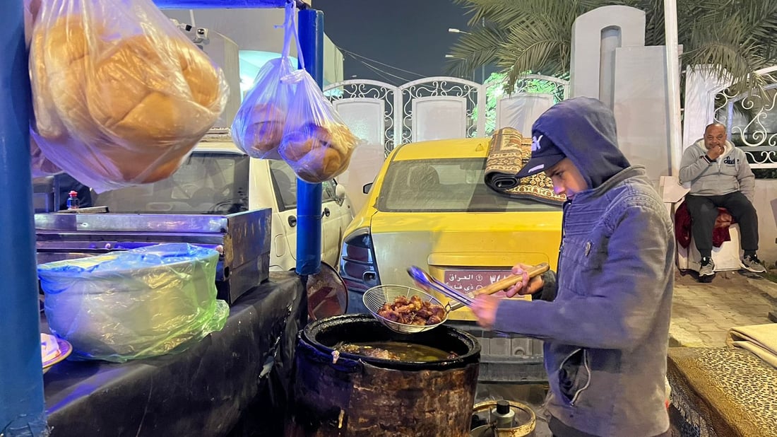 صور من سوق النهضة الليلي: ساعات عمل مقلوبة.. يفتح من مساء الخميس حتى ظهر الجمعة