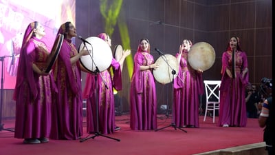 شاهد كيف احتفلت البصرة بالذكرى 136 لأول صحيفة عراقية باسمها