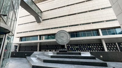 Iraq’s central bank reports over $269 million in foreign currency sales
