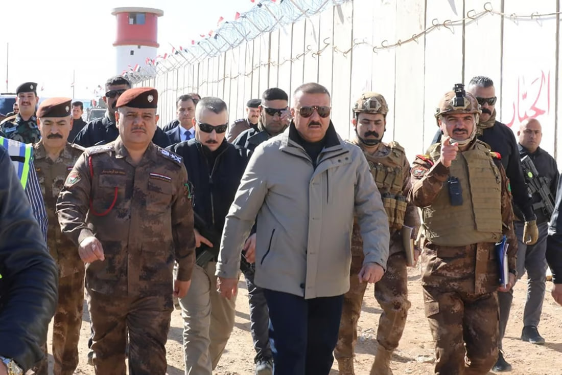 Iraqi interior minister inaugurates concrete barrier on Syrian border