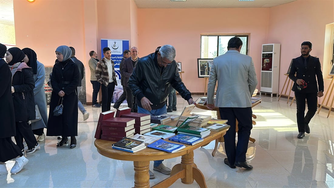 حديثة تقرأ تاريخ بغداد بمناسبة يوم اللغة العربية في البيت الثقافي (صور)