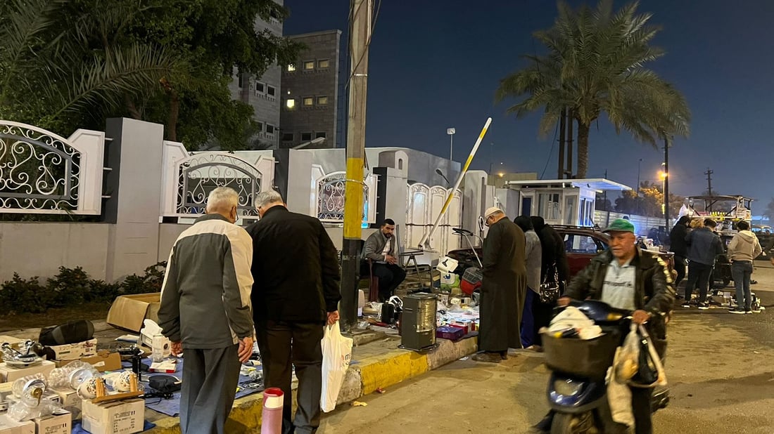صور من سوق النهضة الليلي: ساعات عمل مقلوبة.. يفتح من مساء الخميس حتى ظهر الجمعة