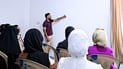 والكثير من البنات.. تدريب مجاني على التصوير في القائم والمدرب تفاجأ بالأعداد