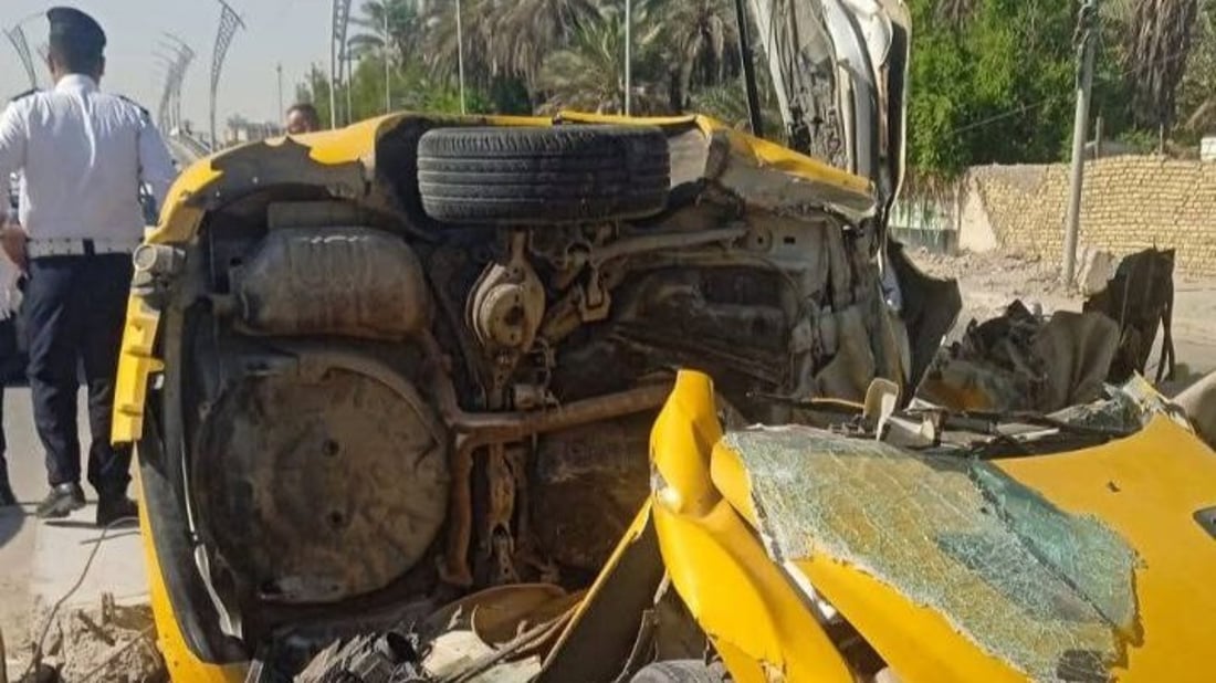 العمود شطر التكسي ولم يتزحزح.. مصرع سائق وإصابة 3 ركاب بحادث الناصرية