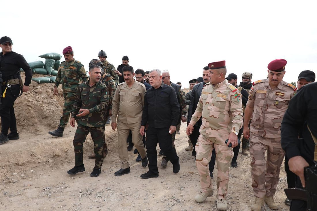 صور: هادي العامري يرافق الجيش والحشد لتفقد حدود ديالى الإدارية