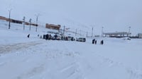 پەنجا گەشتیار رزگارکران