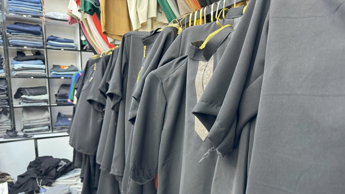 قمصان “لطم الشور” وصلت إلى البصرة.. باردة وسوادها داكن جداً (صور)