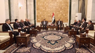 وفد أربيل في بيت المالكي بحضور معارضي السوداني والحكيم