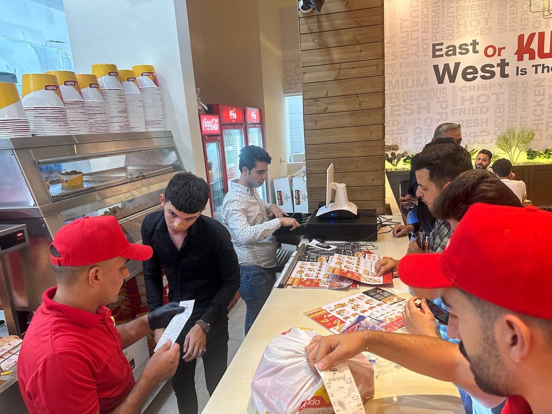 صور من ازدحام أول ليلة على كودو كودو التركية في الكوت.. “نريد ماكدونالد أيضاً”