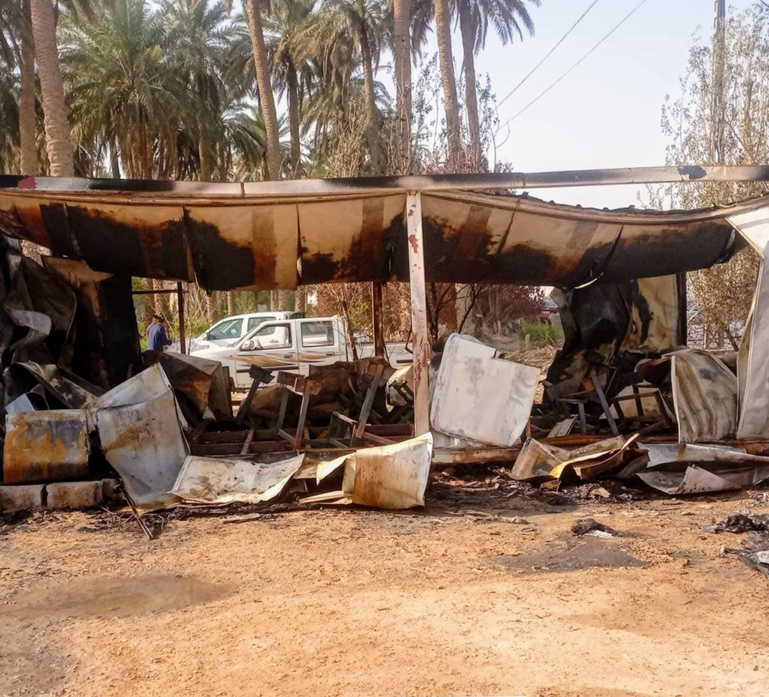 لا دوام اليوم في ابتدائية يعسوب الدين.. الحريق التهم الصفوف الكرفانية (صور)