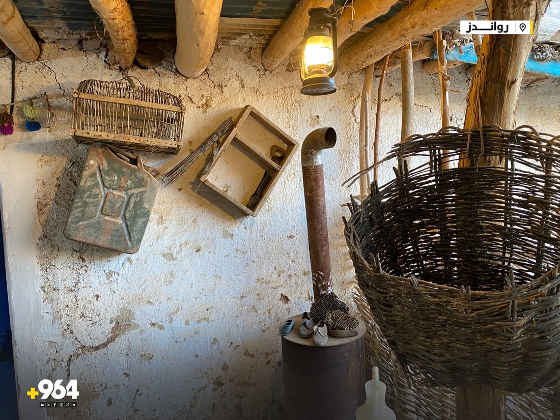 منزل جبلي على الطريق الساحر كأنه من القصص الرومنسية.. وأحبه العرسان (صور)