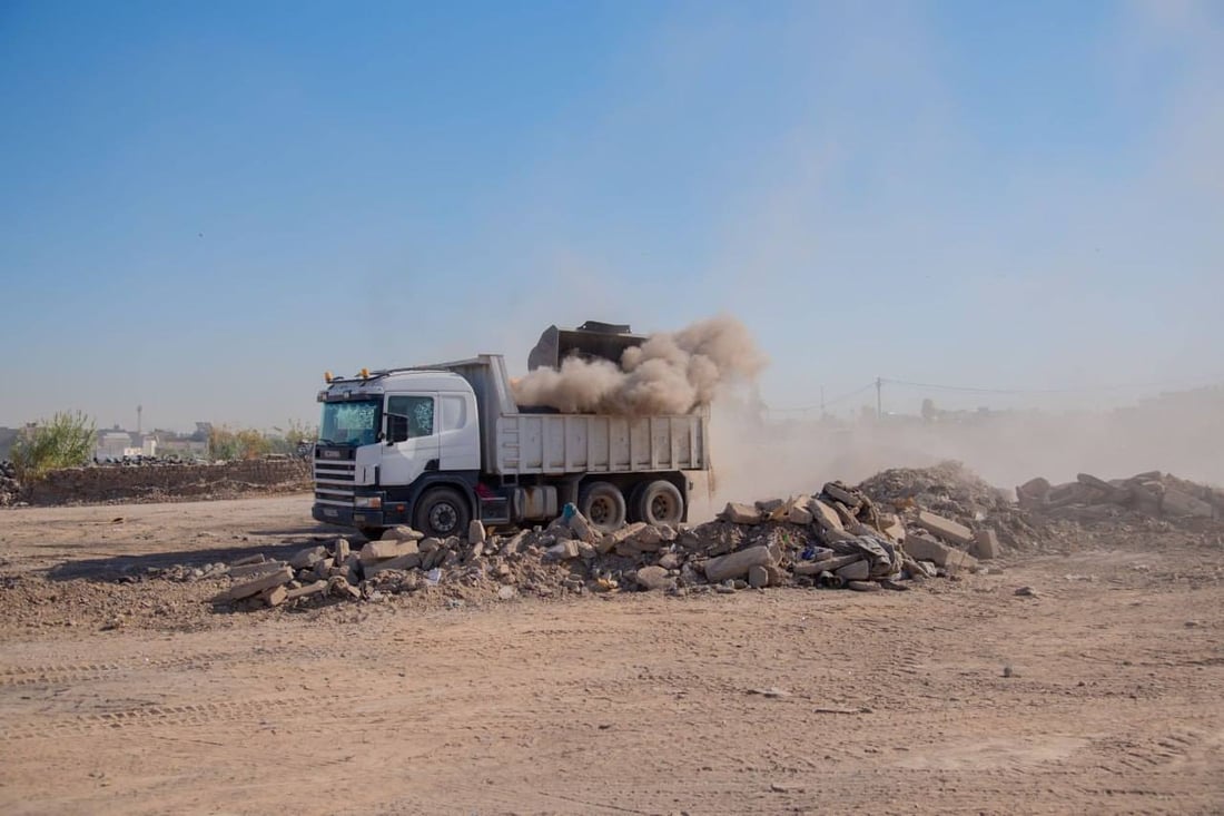 3000 گەڵابە خۆڵ لە گۆرەپانێک فڕێدرا 