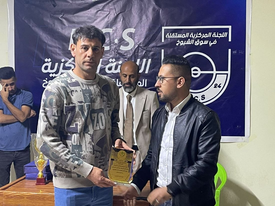 صور: سوق الشيوخ فخورة بإنجازات الفرق الشعبية.. تكريم ناله 5 مميزين