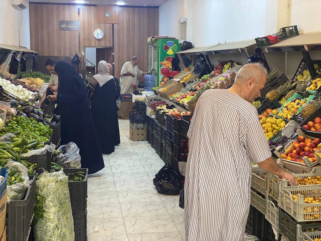 صور: علوات هيت المكيفة تبيع “المانجوستين” الهجين النادر.. وكلّ شيء طازج