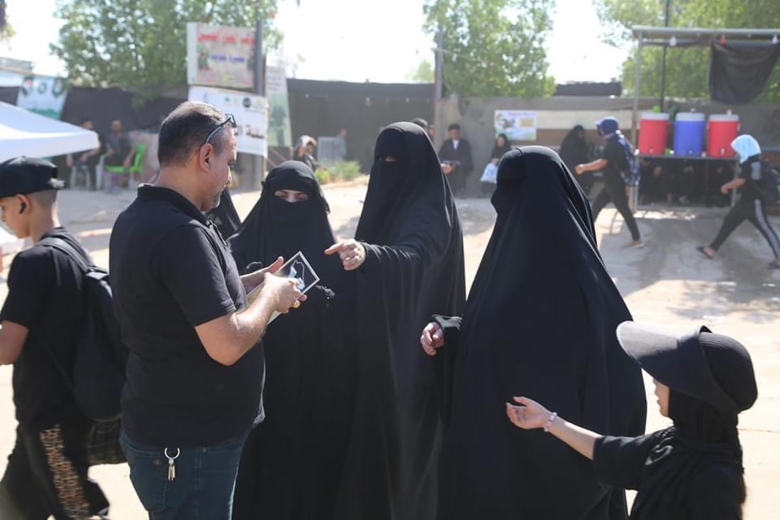 لا تطبخوا بالحطب ولا تأكلوا كثيراً.. النجف تخاطب الزوار بـ3 لغات (صور)