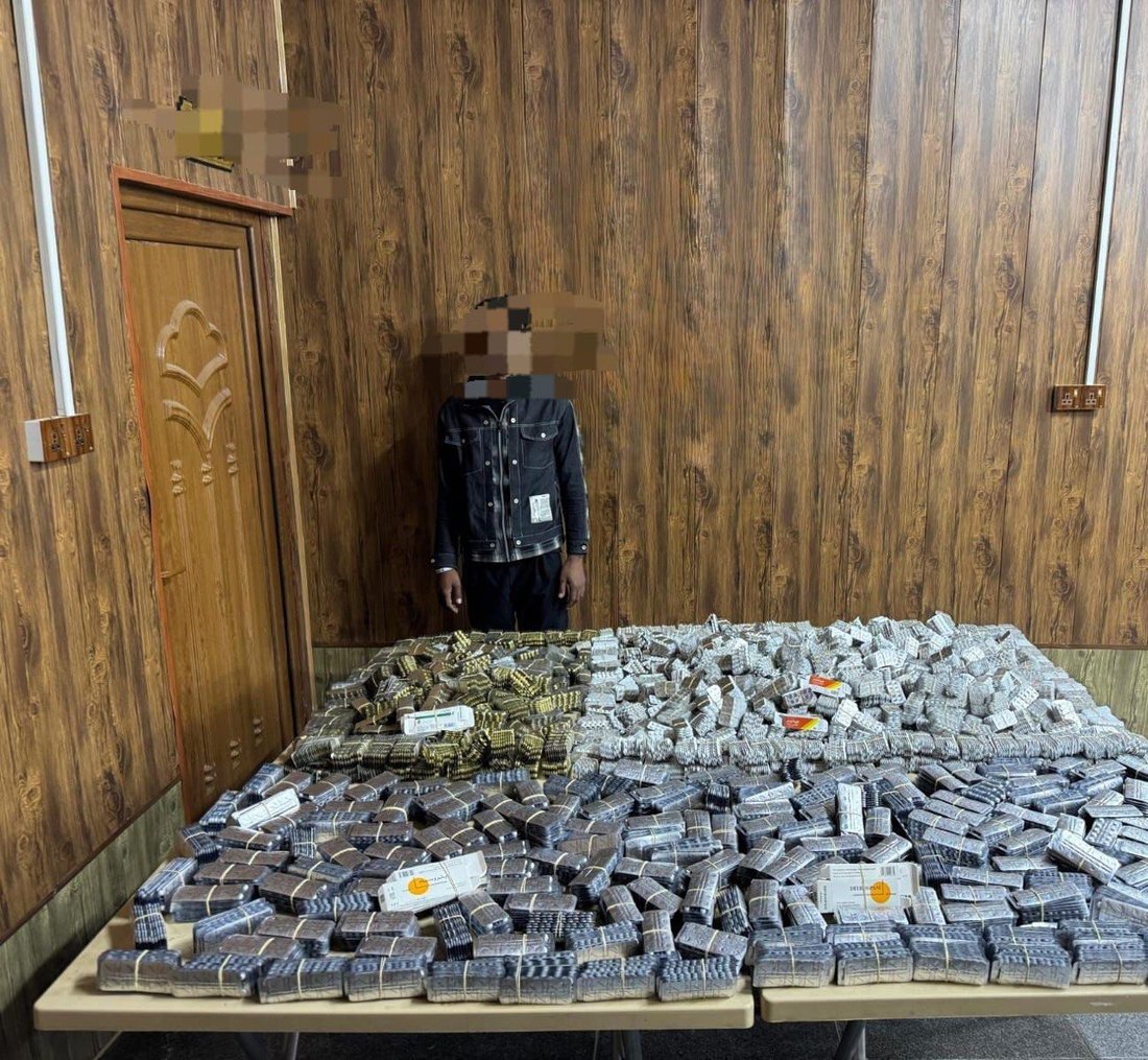 ضبط أدوية بشرية مع سكائر معده للتهريب في منفذ القائم