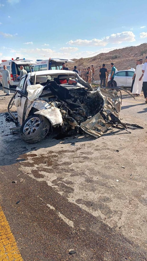 مصرع 4 أشخاص بحادث تصادم عنيف “كصة بكصة” بين سيارتين كاميري في الأنبار (صور)