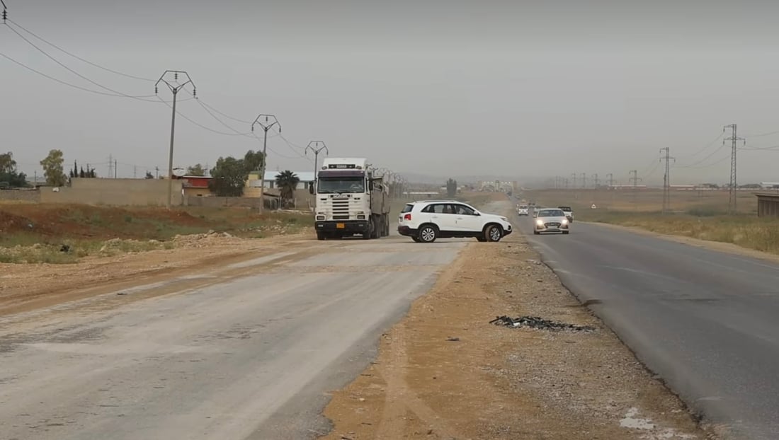 طريق الموصل – تلعفر سيكون “أخيراً” بمسارين.. تفاصيل من مستشار السوداني