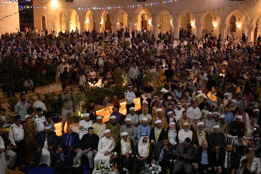 صور من جامع النوري قبل قليل: أهالي الموصل يحتشدون لإحياء المولد النبوي